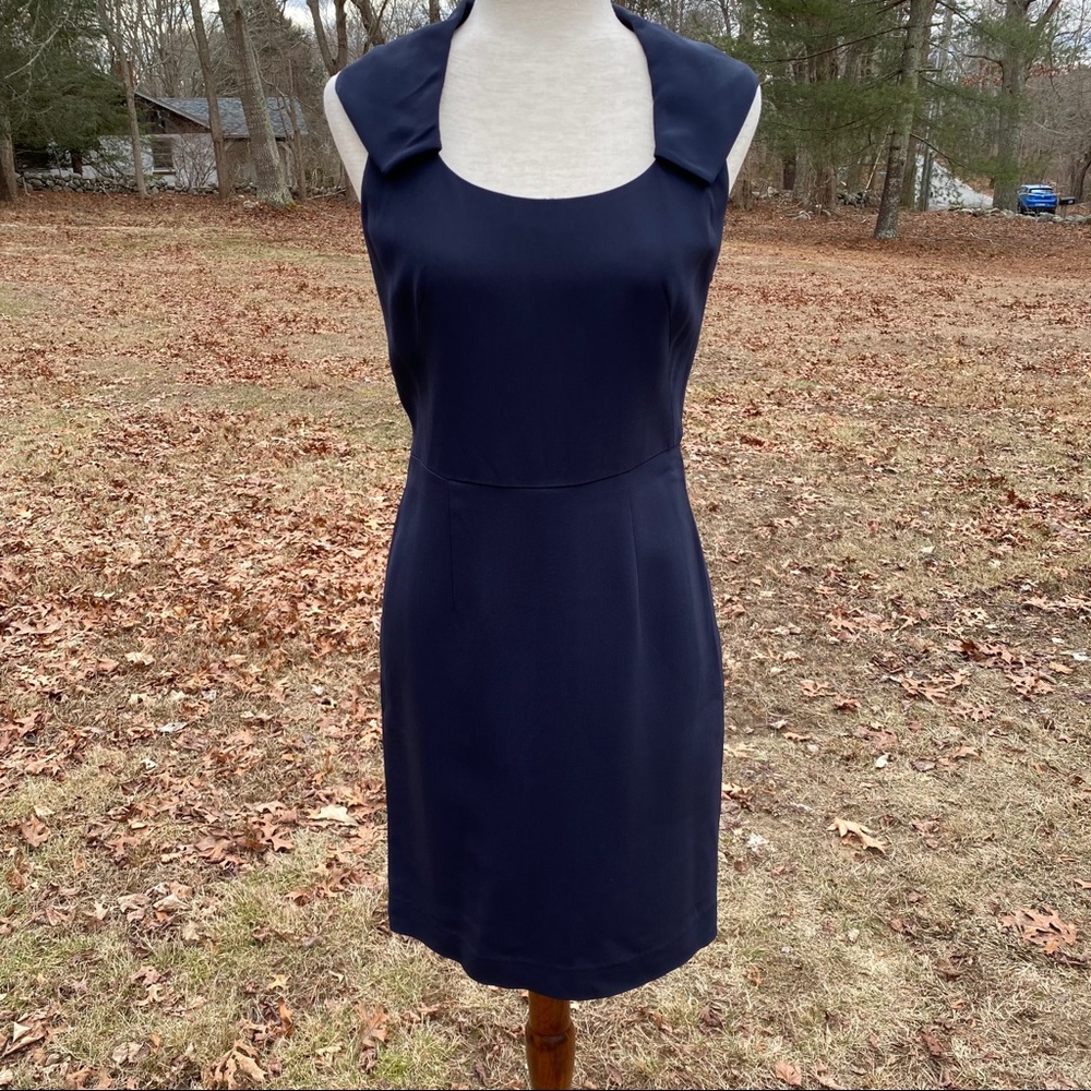 PER SE DRESS NAVY BLUE SLEEVELESS SHEATH Size 2
